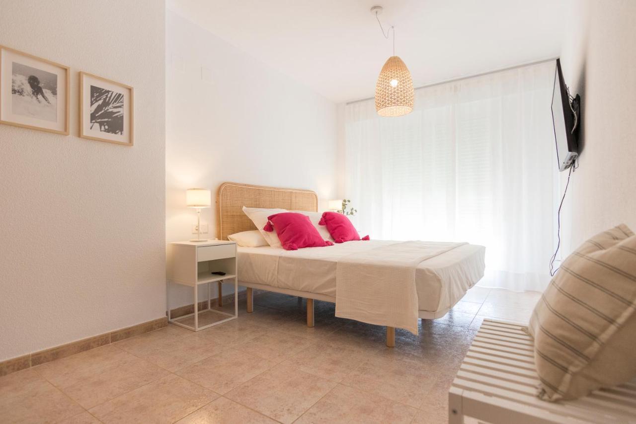 Beach Paradise Flat In Denia Centre W/ Large Pool Buitenkant foto