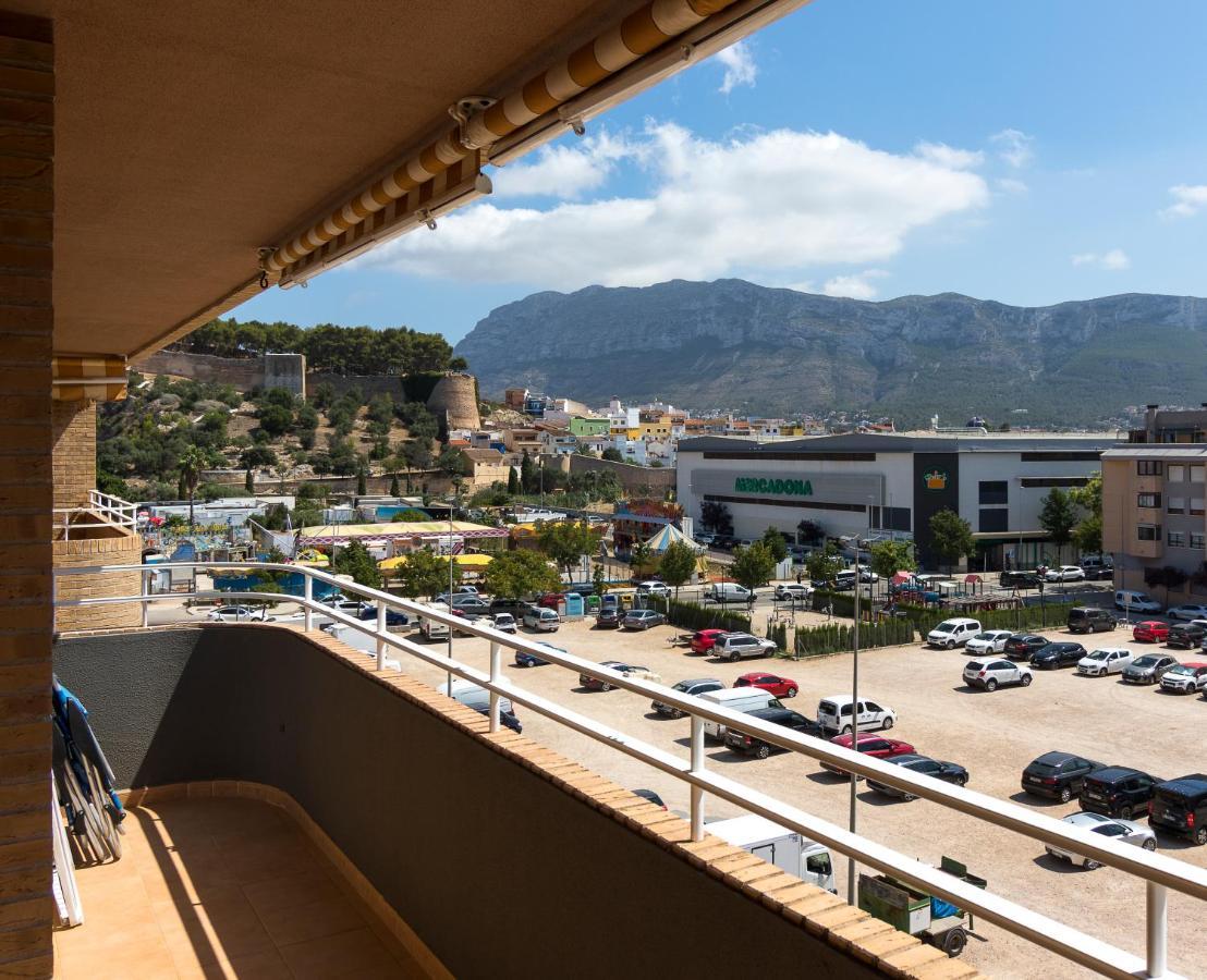Beach Paradise Flat In Denia Centre W/ Large Pool Buitenkant foto
