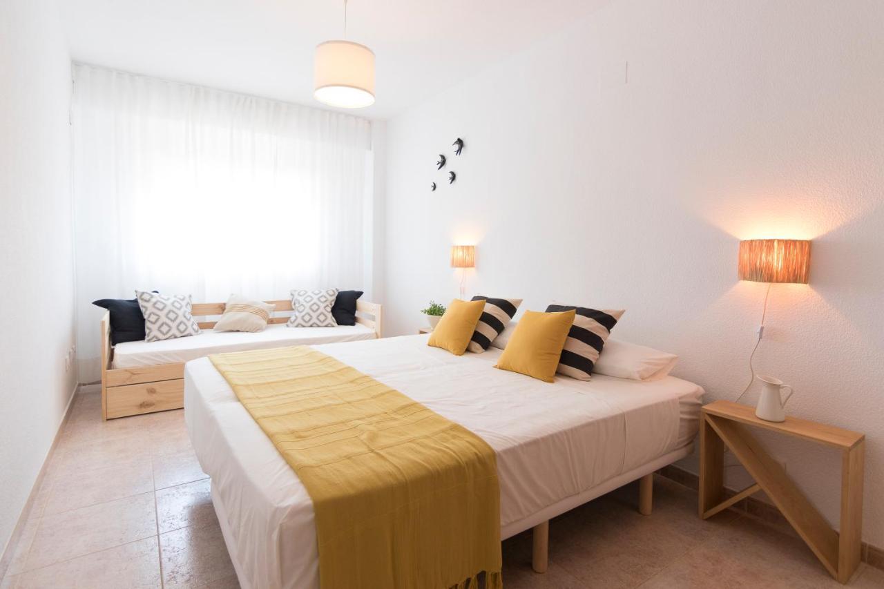 Beach Paradise Flat In Denia Centre W/ Large Pool Buitenkant foto