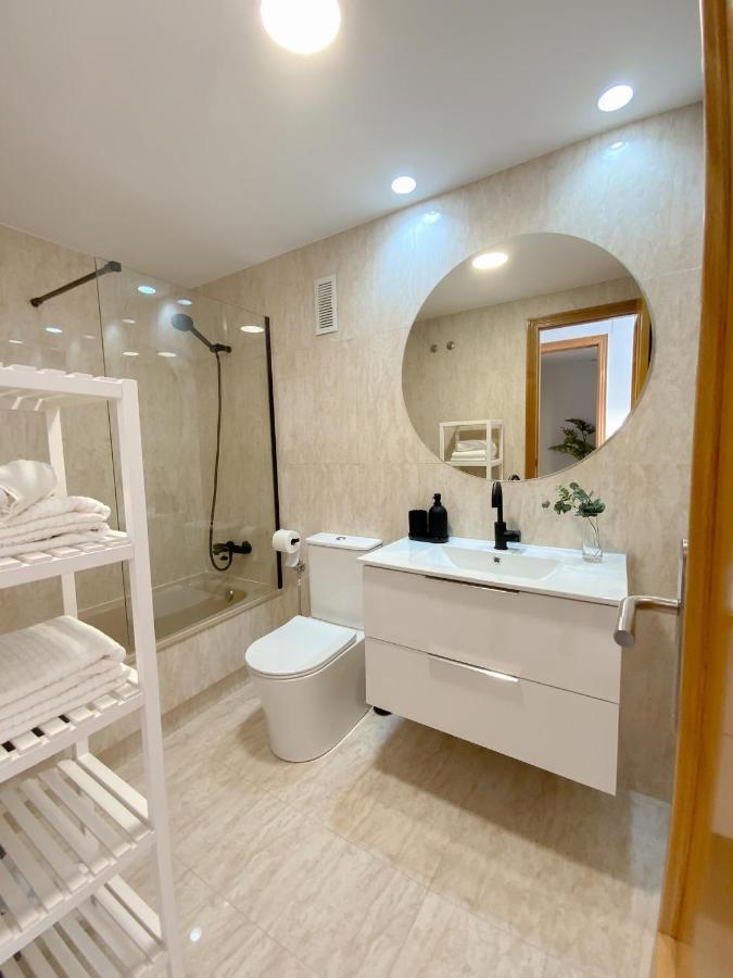Beach Paradise Flat In Denia Centre W/ Large Pool Buitenkant foto